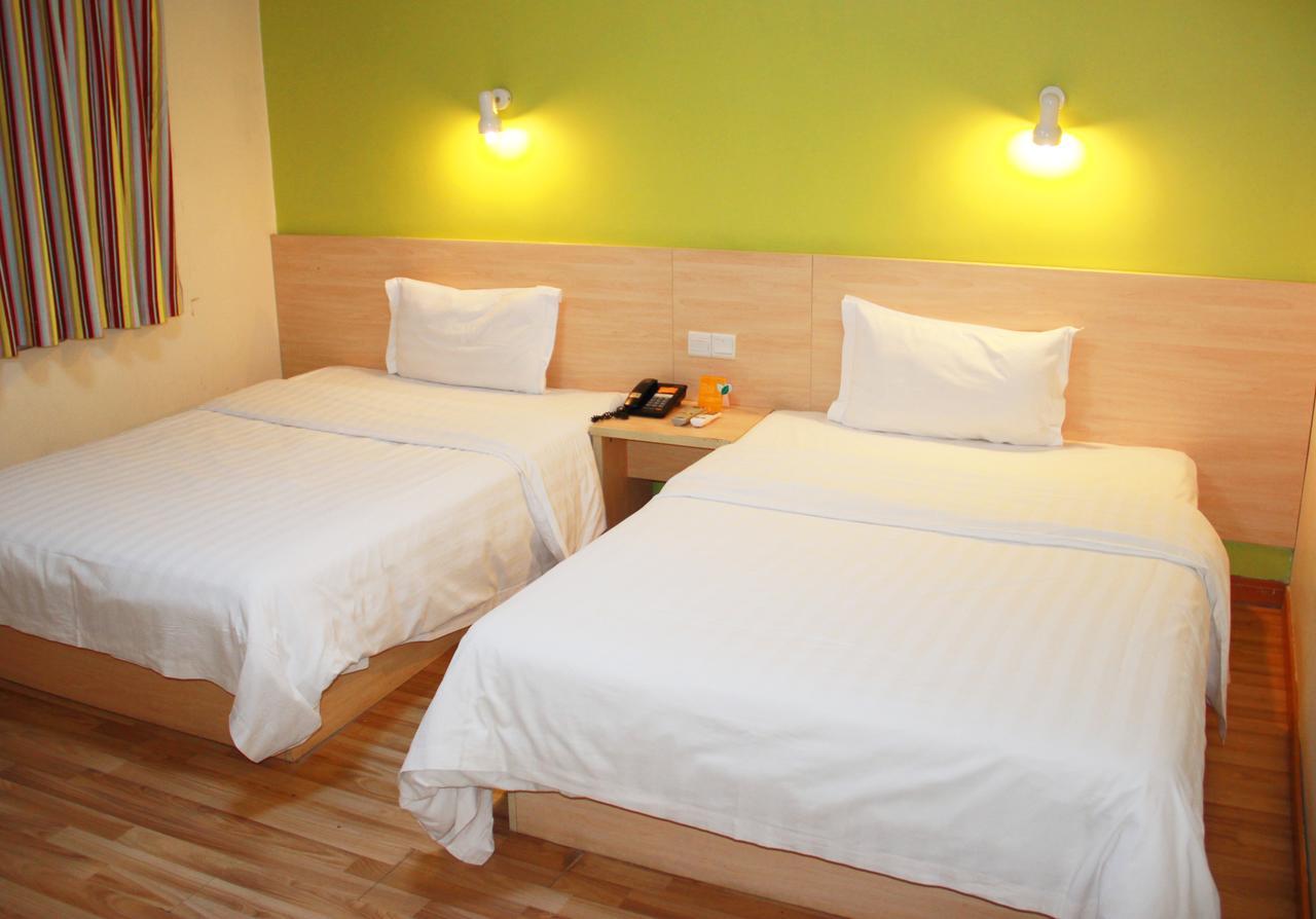 7Days Inn Huludao Xingcheng Hot Spring Street Exterior foto